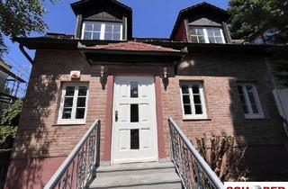 Einfamilienhaus kaufen in Wolfersberg, 1140 Wien, Sanierungsbedürftige Doppelhaushälfte
