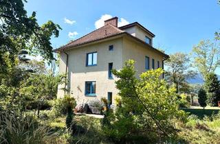 Haus kaufen in 2640 Gloggnitz, Großes Familienhaus mit Traumgrundstück! Erhöhte Aussichtslage!