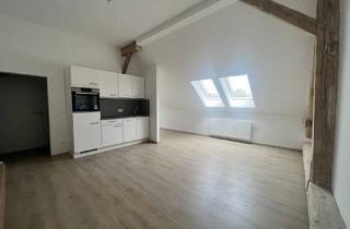 Wohnung kaufen in 8020 Graz, Charmante Dachgeschosswohnung neu ausgebaut 2023 Sommer, vermietet unbefristet