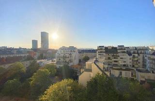 Wohnung kaufen in Steigenteschgasse, 1220 Wien, HERRLICHER FERNBLICK vom 7. STOCK! Wohnung mit LOGGIA zu SANIEREN!