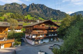 Wohnung kaufen in 6236 Alpbach, Frisch renovierter 3-Zimmer-Dachgeschosstraum mit zwei Balkonen und Tiroler Bergpanorama in Alpbach