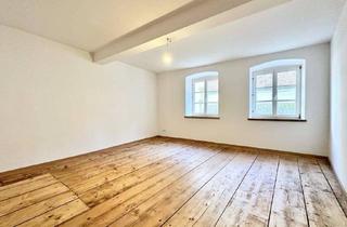 Wohnung mieten in 4400 Steyr, Charmante 2-Zimmer-Altbauwohnung mit Gartennutzung, moderne Wandheizung und Internet inklusive