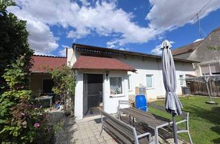 Haus kaufen in 2225 Loidesthal, Ebenerdiges Haus mit Potential!