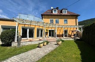 Villen zu kaufen in 9220 Velden am Wörther See, Drei Wohneinheiten. Vielseitige Möglichkeiten. Velden am Wörthersee.