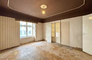 Wohnung kaufen in Westbahnstraße, 1070 Wien, Toplage bei Neubaugasse! Sanierungsbedürftiger 3-Zimmer-Altbau im 2. Stock