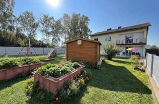 Einfamilienhaus kaufen in 4121 Altenfelden, Großzügiges Einfamilienhaus mit zwei Wohneinheiten, viel Platz, Garten und Doppelgarage in Altenfelden