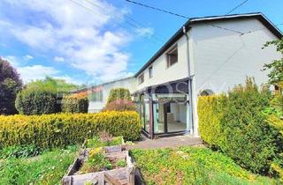 Haus kaufen in 4614 Marchtrenk, Großes 2 Familienhaus mit Potential! Innenpool, Sauna und 3 Garagen!!