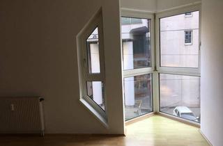 Wohnung mieten in Ottakringer Straße, 1160 Wien, PROVISIONSFREI Ottakringerstrasse, attraktive Grossgarconniere Endstation U3 Nähe