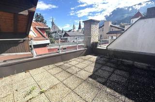Wohnung kaufen in 6130 Schwaz, Dachgeschoss-Einheit mit drei Wohnbereichen – interessantes Potenzial für Anleger