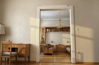 Wohnung kaufen in 6020 Innsbruck, Ein Echtes Altbaujuwel in Bester Innenstadtlage auf Über 200 m²