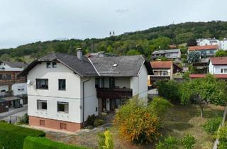 Haus kaufen in 3671 Marbach an der Donau, Zweifamilienhaus mit 10 Jahres-Wohnrecht in Marbach