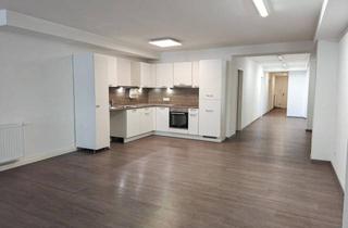 Wohnung mieten in Kreuzgasse, 6330 Kufstein, KUFSTEIN - OBERER STADTPLATZ: Großzügige 4-Zimmer-Altbauwohnung nahe Fachhochschule