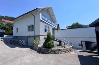 Haus kaufen in 8940 Liezen, Wohnhaus in Sonniger und Ruhiger Lage mit Carports und Garagen