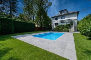 Villen zu kaufen in Klinik Hietzing, 1130 Wien, Privates Refugium in Hietzing - 9 Zimmer Villa mit Pool und Herrlichem Garten