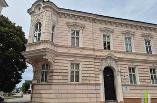 Anlageobjekt in 4310 Mauthausen, Historisches Zinshaus im Zentrum von Mauthausen!