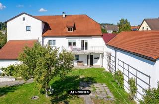 Haus kaufen in 4861 Schörfling, Ein Zuhause mit Potenzial im Herzen von Schörfling. Individuelles Zuhause in Seenähe und mit erstklassiger Nahversorgung im Zentrum von Schörfling. Sanierungsbedürftig.