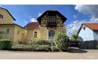 Villen zu kaufen in 2560 Berndorf, Traumhafte Jahrhundertwende-Villa in Toplage