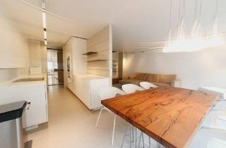 Wohnung kaufen in 1090 Wien, HOCHWERTIG WOHNEN IN 1090 WIEN - SCHICK MÖBLIERTE 3 ZIMMERWOHNUNG
