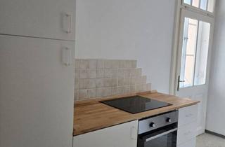 Wohnung mieten in 8010 Graz, 5-Zimmer-Altbauwohnung zu Vermieten - Innere Stadt! Bezug ab 01.12.2026