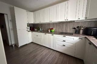 Wohnung kaufen in 2345 Brunn am Gebirge, Gepflegte 4-Zimmer-Wohnung mit Loggia, Parkplatz, Grünblick und sehr guter Infrastruktur in Brunn am Gebirge