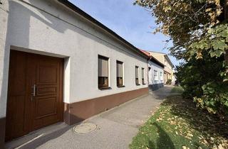 Bauernhäuser zu kaufen in 7141 Podersdorf am See, Podersdorf - gmiatliches, charmantes Großmutterhaus mit viel Potential