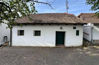 Haus kaufen in 2061 Untermarkersdorf, Charmantes Presshaus mit gemauerter Kellerröhre in idyllischer Weinviertler Lage