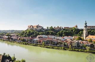 Grundstück zu kaufen in 5122 Hochburg, Traumblick auf die weltlängste Burg Burghausen - Baugrundstück in Hochburg-Ach