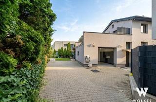 Einfamilienhaus kaufen in 2231 Strasshof an der Nordbahn, Großzügiges Einfamilienhaus mit viel Potential, sonnigen Terrassen, Garage plus Carport!
