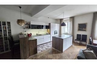 Wohnung mieten in Oberer Stadtplatz 41, 4780 Schärding Innere Stadt, Stilvolles Ambiente: 3-Zimmer-Maisonettwohnung mit möblierter Küche und Terrasse im Zentrum von Schärding