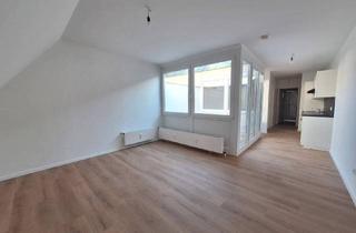 Wohnung mieten in Neuer Platz, 9020 Klagenfurt, 360° Tour / Sanierte, moderne 1,5-Zimmer-Dachgeschoss-Altbauwohnung mit Atrio