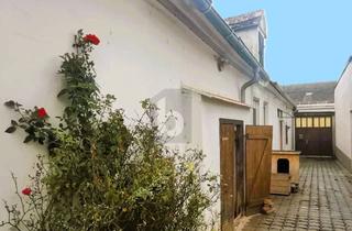 Einfamilienhaus kaufen in 7051 Großhöflein, Traditioneller Streckhof mit Garten, Scheune und Zweiter Zufahrt - Baureserve