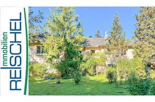 Villen zu kaufen in 2384 Breitenfurt bei Wien, Breitenfurt Ost – elegante Villa mit Innenpool und über 2.000 m² großem Grundstück