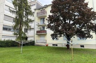 Wohnung kaufen in Berg, 9020 Klagenfurt, Ältere Eigentumswohnung mit Einzelgarage in guter Lage, Klagenfurt