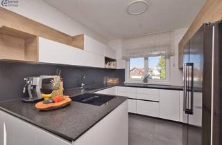 Wohnung kaufen in 4650 Lambach, Neubauwohnung mit Eigengarten, zwei Parkplätzen, große Südloggia, top ausgestattet