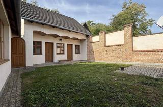 Bauernhäuser zu kaufen in 2163 Pottenhofen, Entzückendes Bauernhaus mit 1.301 m² Eigengrund, Presshaus & idyllischem Innenhof