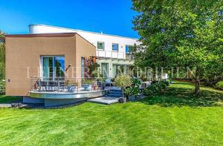 Villen zu kaufen in 8501 Lieboch, * LIEBOCH - TOP LAGE * ARCHITEKTUR, GROSSZÜGIGKEIT & PRIVATSPHÄRE - EXKLUSIVE VILLA AUF 1.732 M² IN RUHIGER AUSSICHTSLAGE *