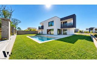 Einfamilienhaus kaufen in 2231 Strasshof an der Nordbahn, WOHNEN AM WALDRAND | BELAGSFERTIGES DESIGNERHAUS MIT POOL UND DOPPELGARAGE