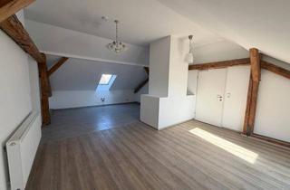 Wohnung kaufen in 4134 Putzleinsdorf, Gemütliche Dachgeschosswohnung mit Garten, Garage und großzügigem Ausbaupotenzial