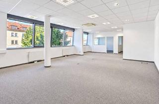 Büro zu mieten in 2320 Schwechat, Großzügige Büro- und Praxisfläche im Herzen von Schwechat