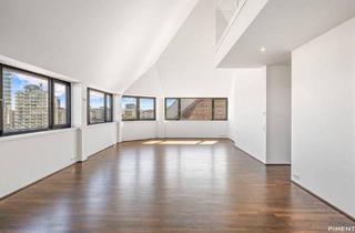 Maisonette kaufen in Franz-Josefs-Kai 39, 1010 Wien, Außergewöhnliches Dachgeschossdomizil mit großzügigen Freiflächen & spektakulärem Blick über den Donaukanal