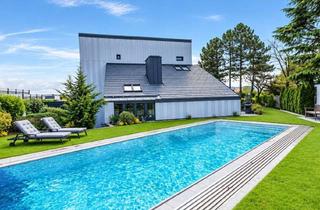 Haus kaufen in Eichbüchler Gasse, 2700 Wiener Neustadt, Blickfang mit Privatsphäre! Außergewöhnliches Designerhaus mit Viel Raum zur Entfaltung | 9 Zimmer, Edelstahlpool, Sauna, Weinkeller | Vereint Wohnen und Arbeiten | Barrierefrei