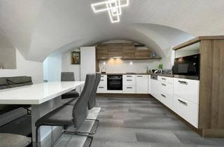 Wohnung kaufen in 6094 Axams, Rarität: Ausgebautes Altbau-Gewölbe in Axams