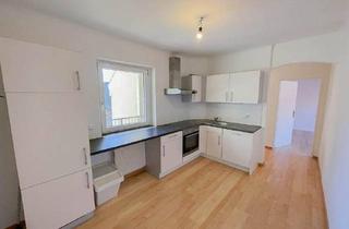 Wohnung mieten in Brockmanngasse 49, 8010 Graz, Sanierte 3-Zimmer-Altbauwohnung mit Balkon in Uni-Nähe - Provisionsfrei!