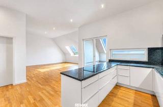 Loft kaufen in Münzgrabenstraße 168, 8010 Graz, Stilvolle Stadtwohnung mit Loft-Flair und Blick auf den Schlossberg