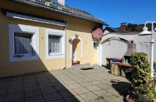 Haus kaufen in 2752 Wöllersdorf, Viel Platz und vielfältige Möglichkeiten – Zwei Häuser mit 3 Wohneinheiten, 4 Bädern und 3 Garagenplätzen