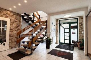 Gewerbeimmobilie kaufen in 7123 Mönchhof, Großzügiges Lager mit Freifläche in Mönchhof, 3582m², teilrenoviert, 6 Stellplätze, €850.000