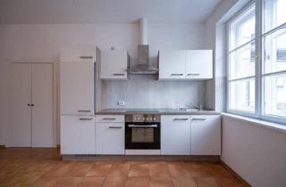Wohnung kaufen in Innstraße 13, 6020 Innsbruck, Kompakte Altbauwohnung in der Stadt!