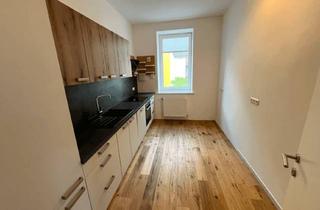 Wohnung mieten in 2540 Bad Vöslau, Bad Vöslau: Wunderschöne 4-Zimmer-Gartenwohnung mit Eichenparkettboden
