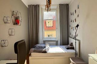 Wohnung mieten in Münzgrabenstraße, 8010 Graz, 12-m²-Zimmer in 3er-WG am Dietrichsteinplatz – ab Februar