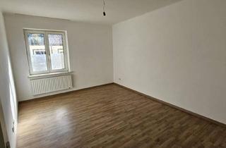 Wohnung mieten in Zeile 4/02, 2640 Gloggnitz, Provisionsfreie 2 Zimmermietwohnung! Gefördert!